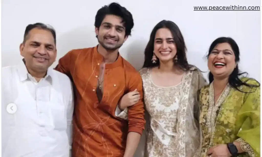 Abhishek Kumar Family Background