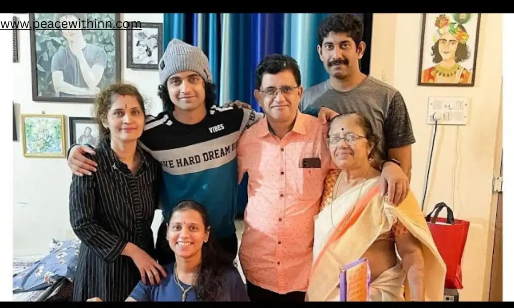 Sumedh Family – Parents & Siblings